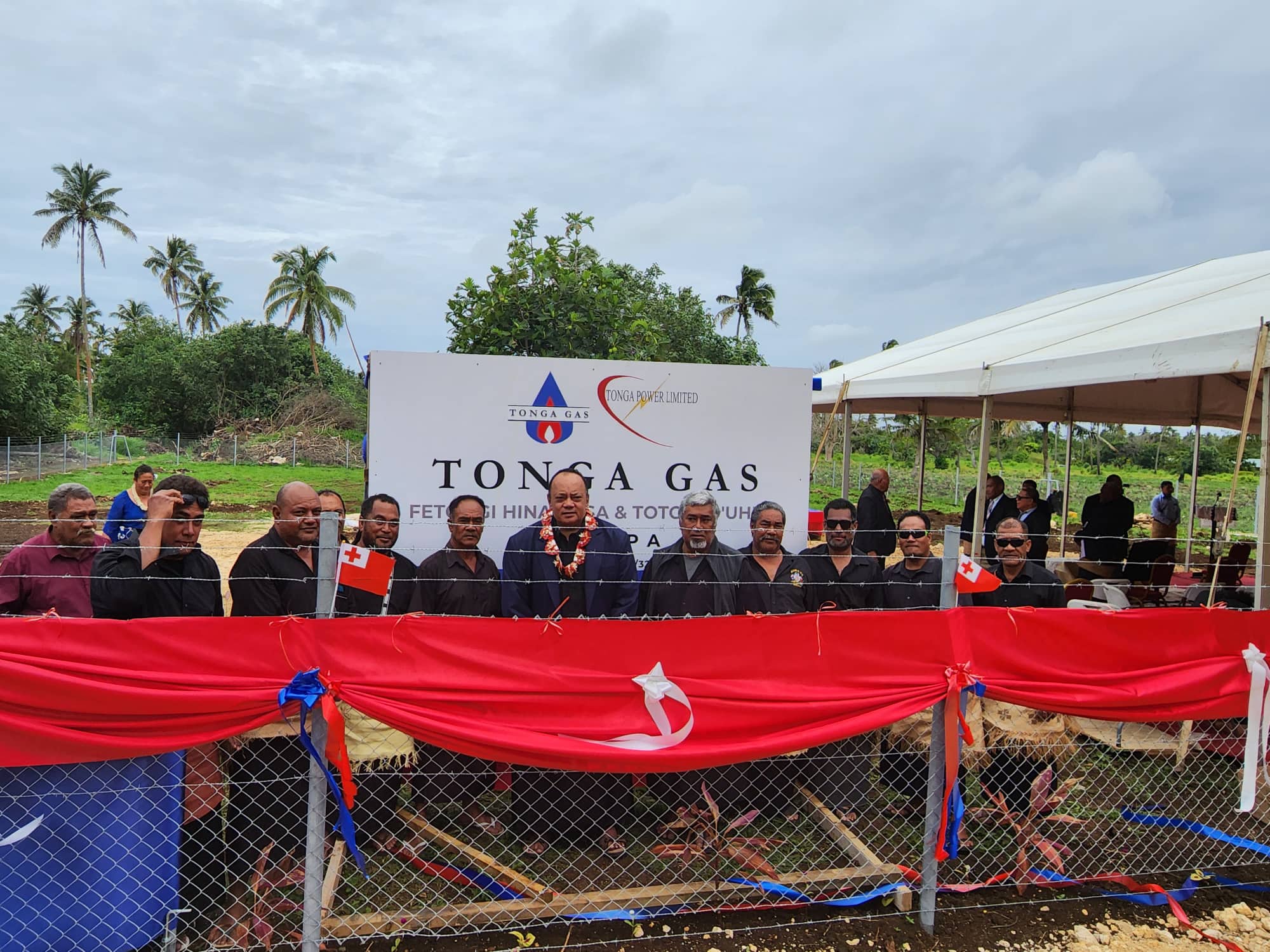 Hon. Prime Minister commissioned the Lakepa Gas Bottle exchange depot